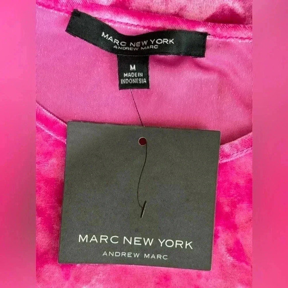 Marc New York Pink Velvet Cinch Sleeve Crew Neck - Size M - Picture 8 of 11